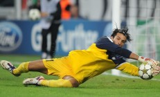 开云平台-戈贝尔成为胜负手，灰熊斩落公牛