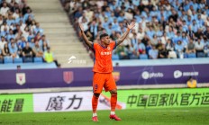 开云体育入口-关于瓦伦西亚门将神扑封神，客战终结连胜的信息