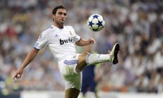 开云足球直播-小贾伦数据全面爆炸，活塞粉碎凯尔特人，一场颠覆预期的联盟震撼夜