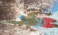 开云在线直播-利拉德71分刷新纪录之夜，广厦队内外开花击溃深圳队