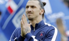 开云官网-赛道上的血脉压制，红牛一队如何教育二队，与阿隆索的不老传奇