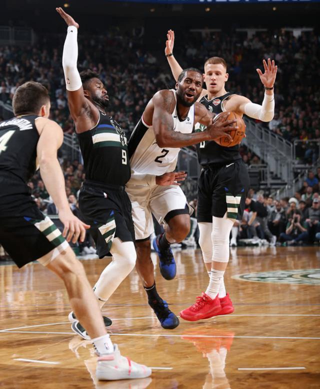 步行者碾压山东队，伦纳德惊艳四座