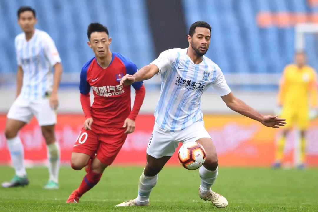 重庆队实力逐渐崭露头角,成为新黑马的简单介绍 重庆队实力逐渐崭露头角,成为新黑马的简单介绍