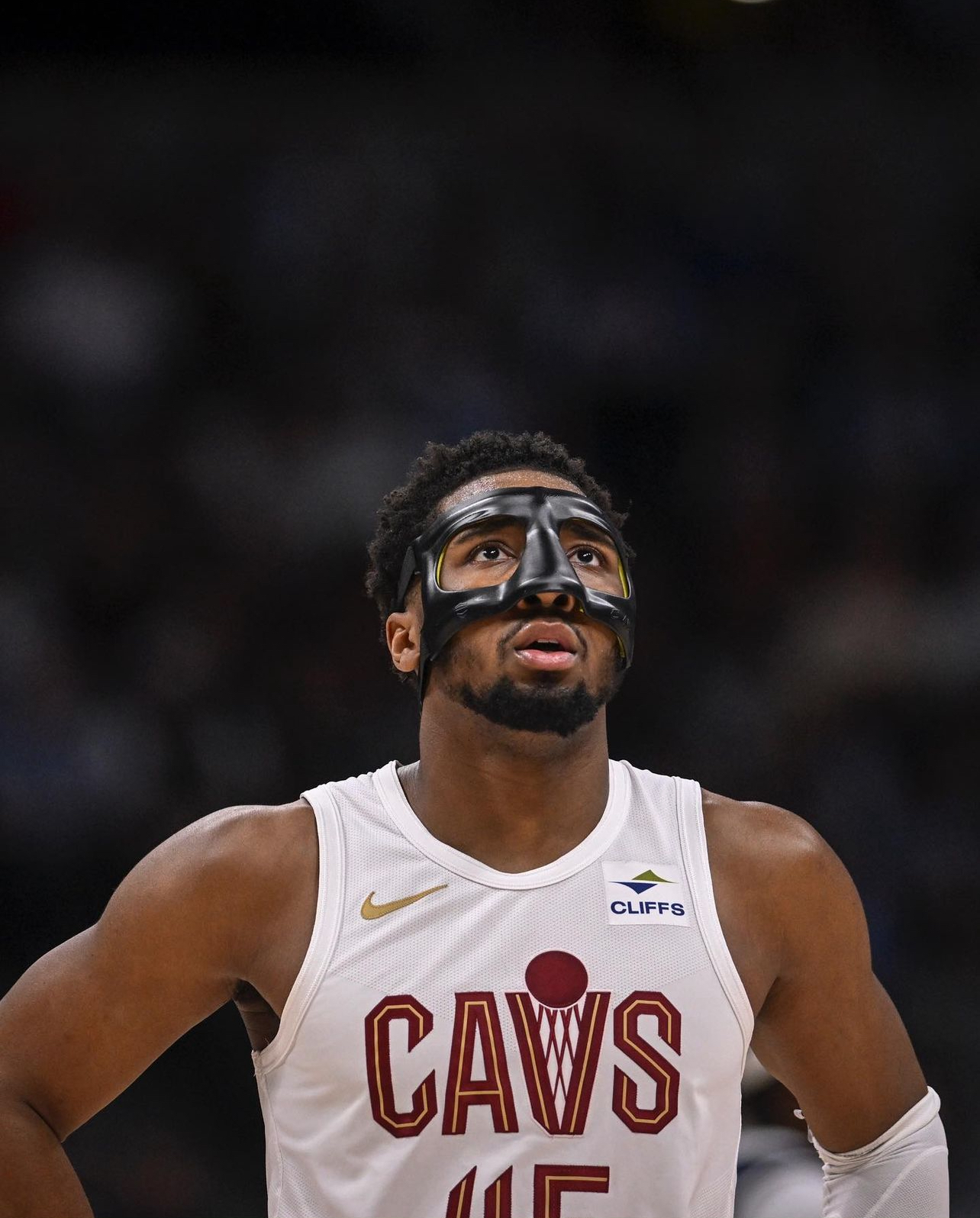 包含山西队力克独行侠，伦纳德状态火热的词条