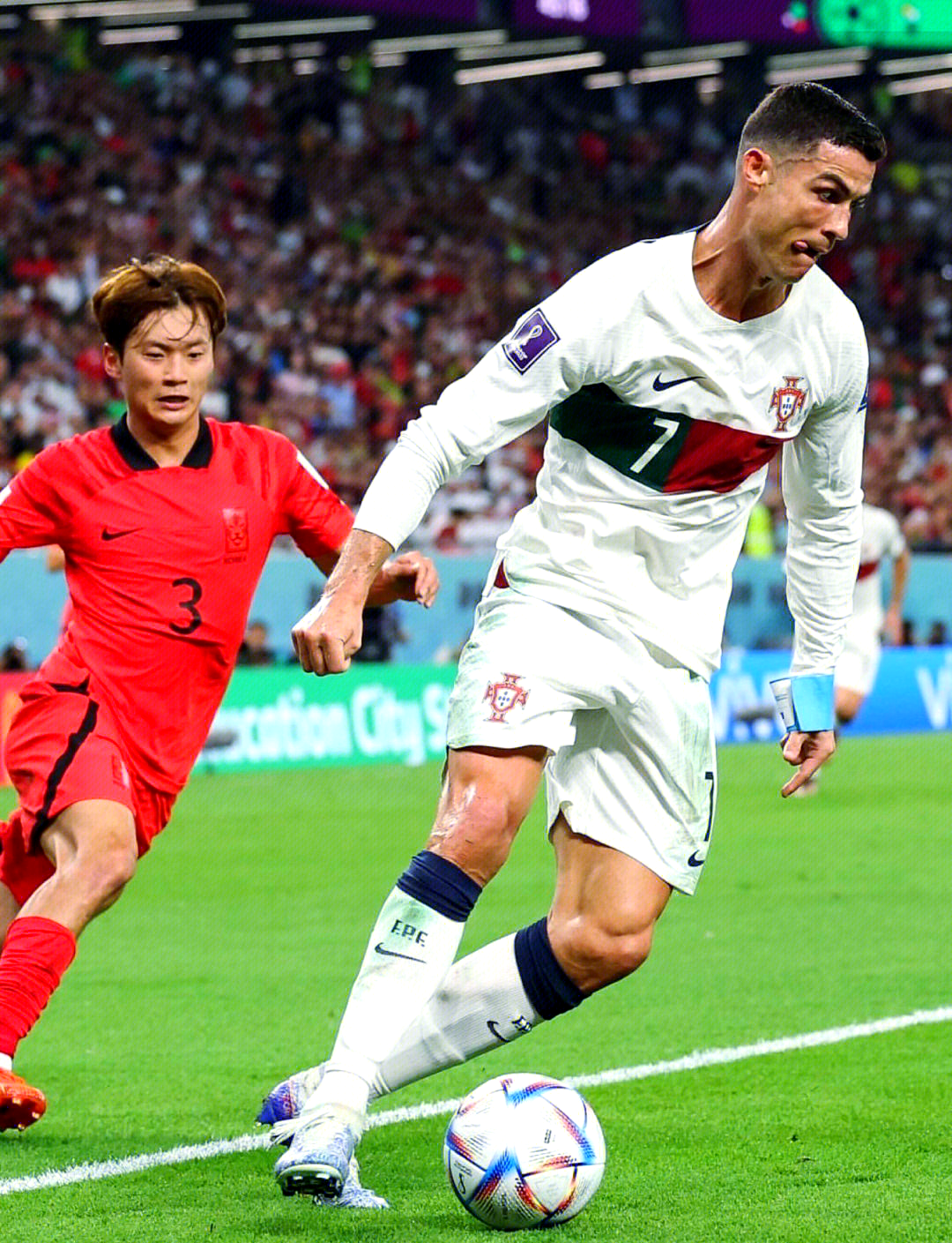 葡萄牙队险胜波兰队，波尔刷新纪录的简单介绍