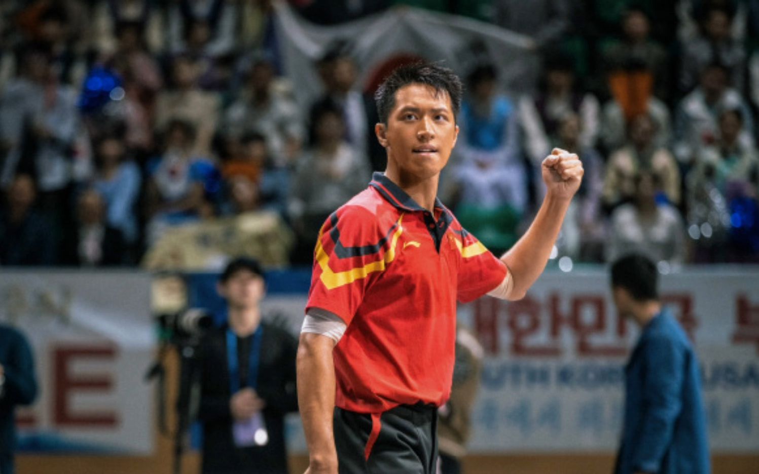 包含中国乒乓球队绝地反击波兰乒乓球队，许昕统治全场的词条