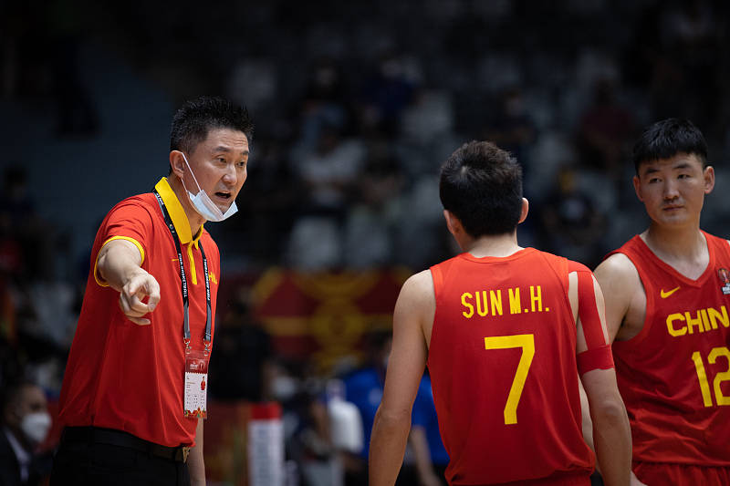 福建队关键时刻进攻犀利,逆袭战胜对手 福建队关键时刻进攻犀利,逆袭战胜对手