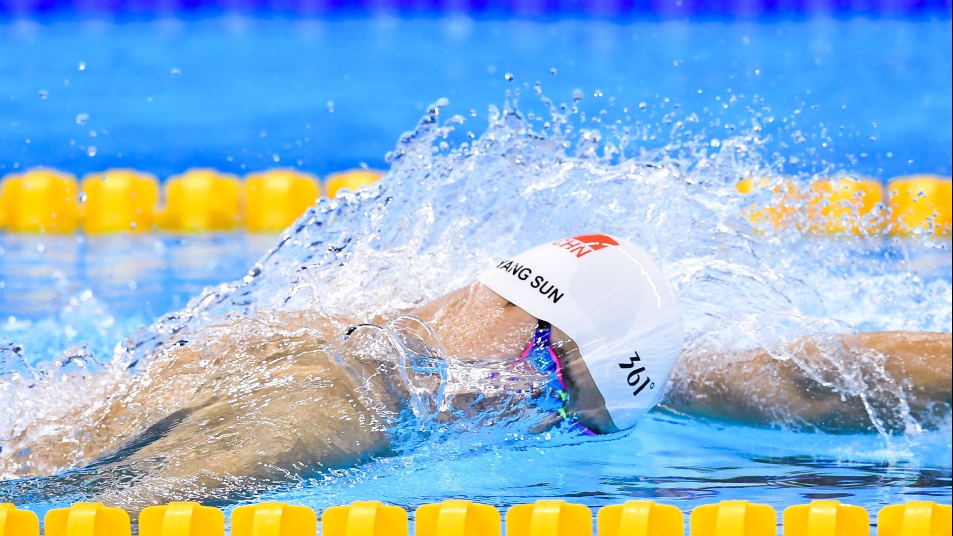 从美加墨世界杯焦点战到凯尔特人巅峰对决,跨越时空的体育精神之战